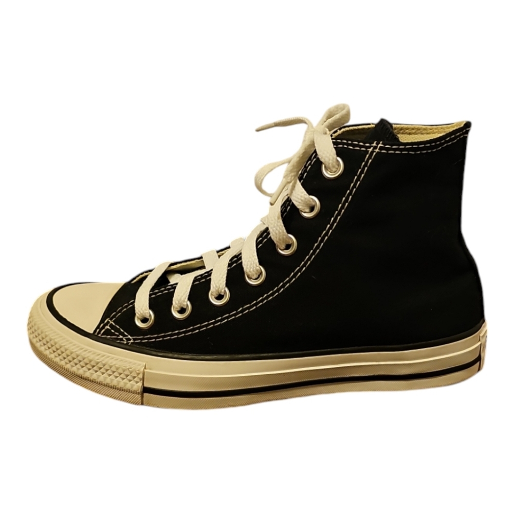 Converse Women's Chuck Taylor All Star Classic Hi Sneaker Black S6.5